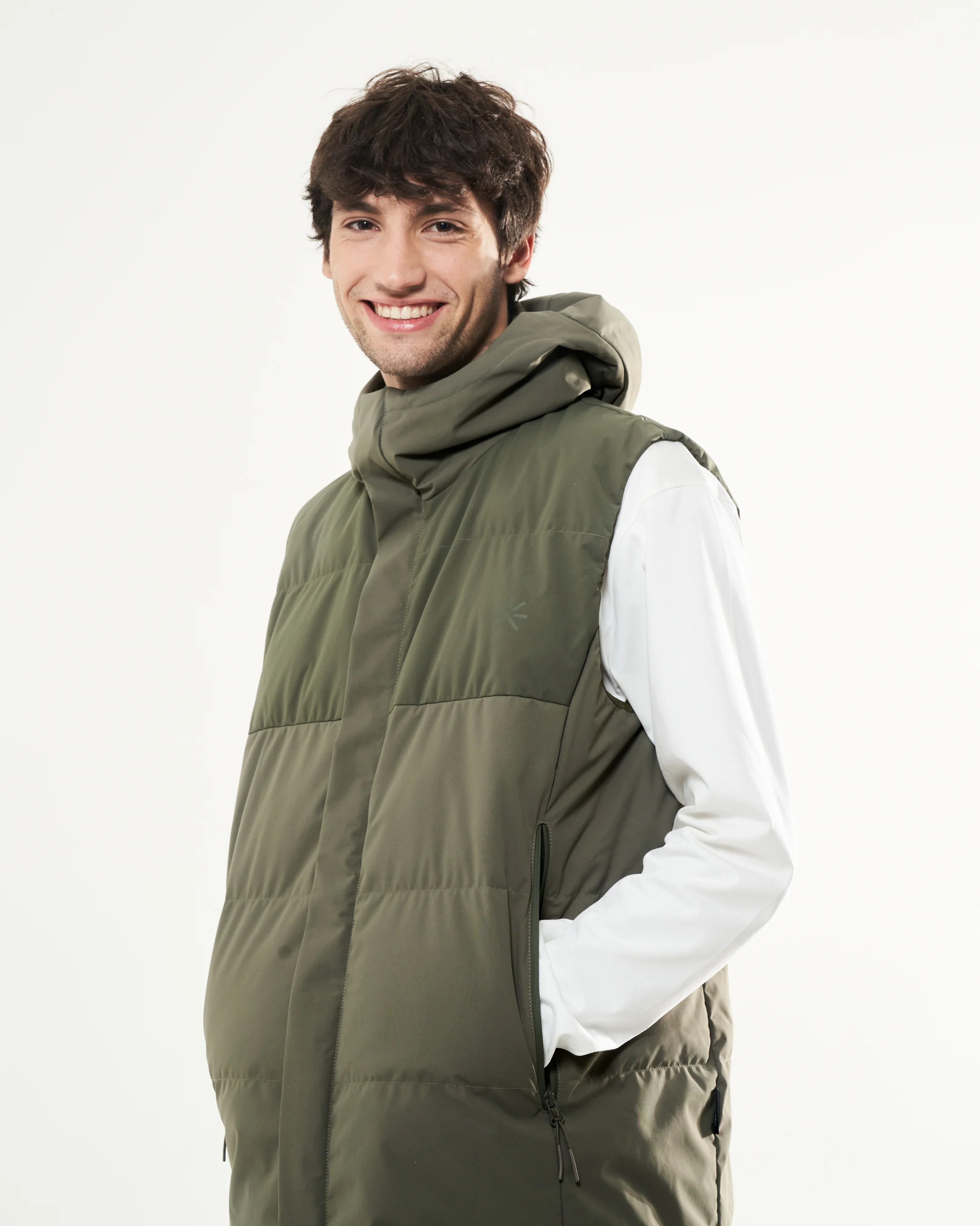 NS60 Extendible Vest Leaf Khaki - Image 2